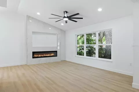 Living - 6909 9th Ct E, Sarasota, FL 34243 photo 2 of 7