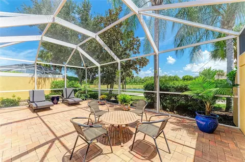 Exterior - 6256 Erice St, Venice, FL 34293 photo 10 of 25