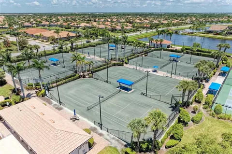 View/Area - 6256 Erice St, Venice, FL 34293 photo 11 of 17