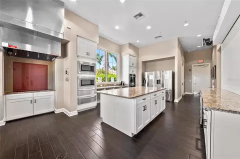 Kitchen - 6256 Erice St, Venice, FL 34293 photo 7 of 7