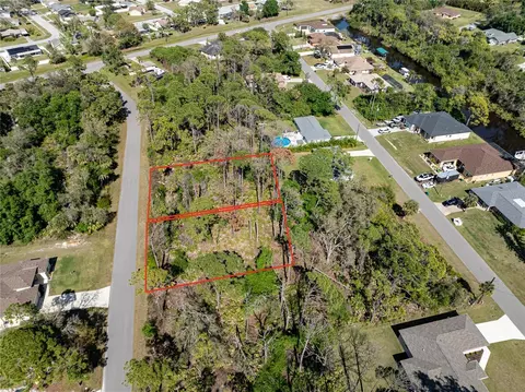 48 Saluda Ter, Port Charlotte, FL 33953
