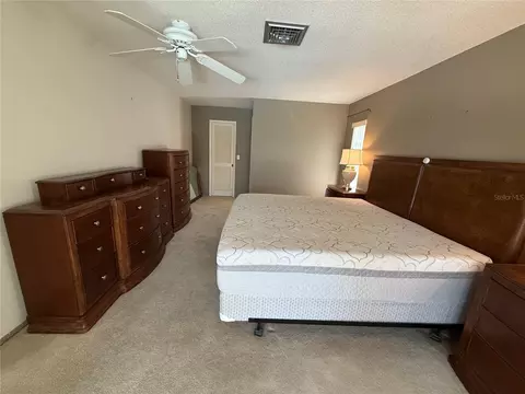 Bedroom - 386 Pineview Dr, Venice, FL 34293 photo 2 of 4