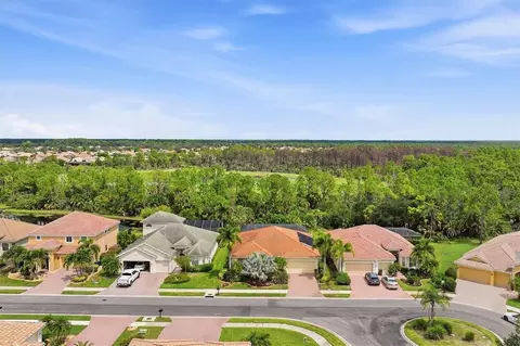View/Area - 11347 Dancing River Dr, Venice, FL 34292 photo 8 of 30