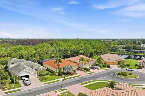 View/Area - 11347 Dancing River Dr, Venice, FL 34292 photo 9 of 30