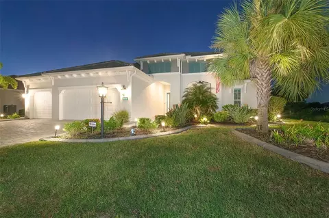 11165 Hogan Cir, Englewood, FL 34223