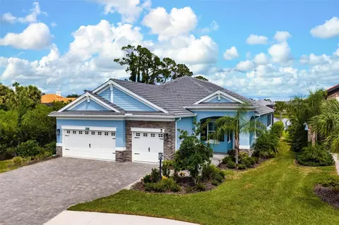 26500 Mickelson Dr, Englewood, FL 34223