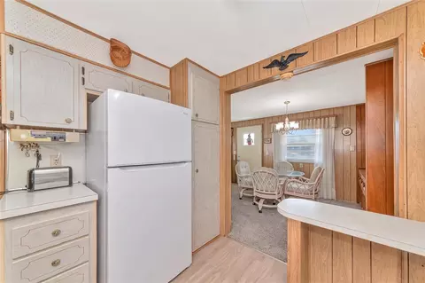 216 Outer Dr E, Venice, FL 34285 photo 18
