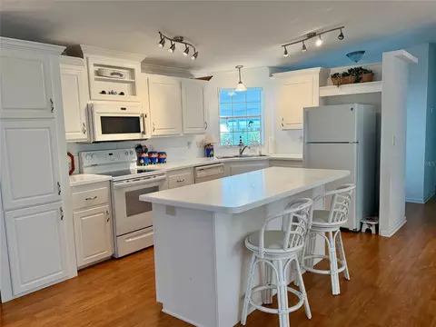 Kitchen - 730 Gloriosa Rd, Venice, FL 34293 photo 1 of 1