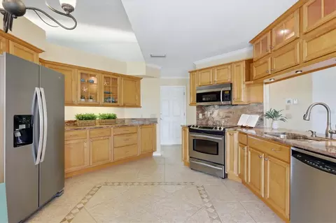 Kitchen - 10 Amberjack Pl, Placida, FL 33946 photo 2 of 4