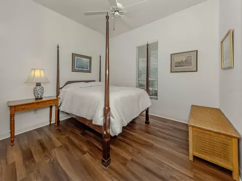 Bedroom - 554 Fallbrook Dr, Venice, FL 34292 photo 2 of 3
