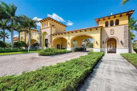 View/Area - 20178 Benissimo Dr, Venice, FL 34293 photo 10 of 14