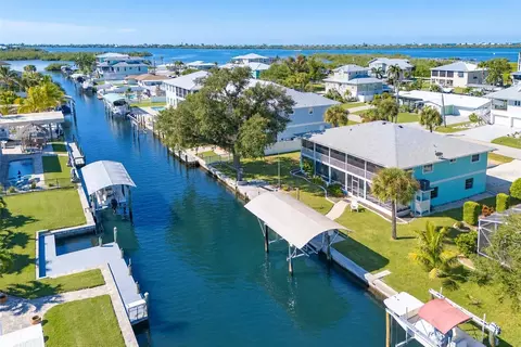 9230 Pine Cove Dr, Englewood, FL 34224