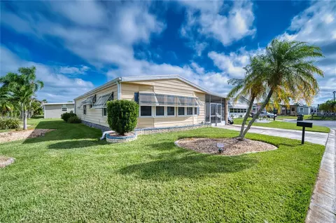 273 Captains Ct, North Port, FL 34287