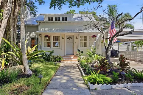 112 Nippino Trl W, Nokomis, FL 34275