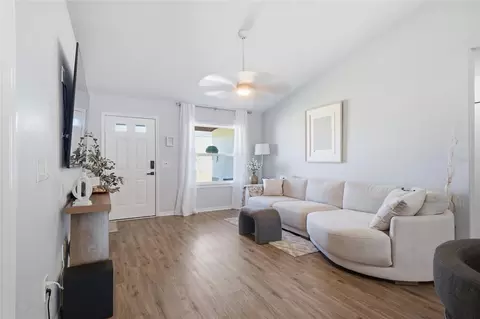 Living - 5295 Drew Rd, Venice, FL 34293 photo 1 of 1