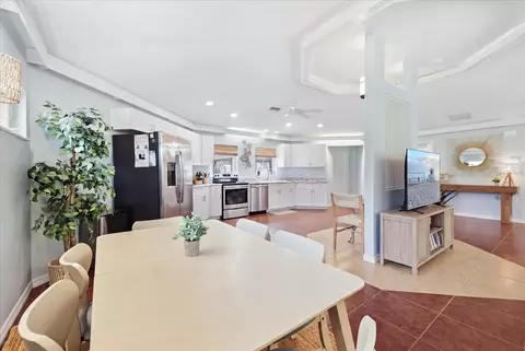 Dining - 842 Guild Dr, Venice, FL 34285 photo 2 of 2