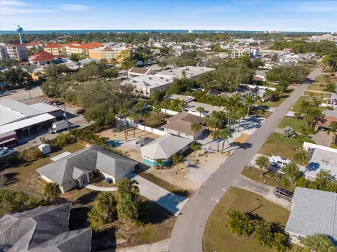View/Area - 842 Guild Dr, Venice, FL 34285 photo 1 of 4