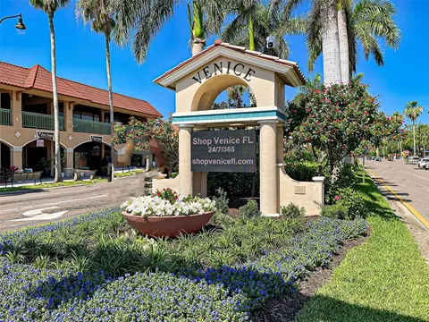 Other - 842 Guild Dr, Venice, FL 34285 photo 6 of 11