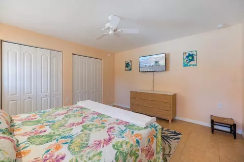 Bedroom - 842 Guild Dr, Venice, FL 34285 photo 6 of 7