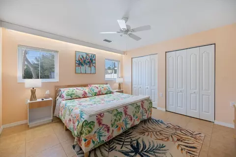 Bedroom - 842 Guild Dr, Venice, FL 34285 photo 5 of 7