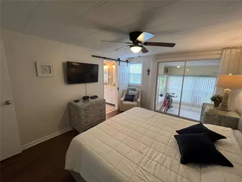 Bedroom - 623 Cervina Dr, Venice, FL 34285 photo 6 of 8