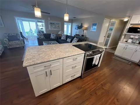 Kitchen - 623 Cervina Dr, Venice, FL 34285 photo 5 of 6
