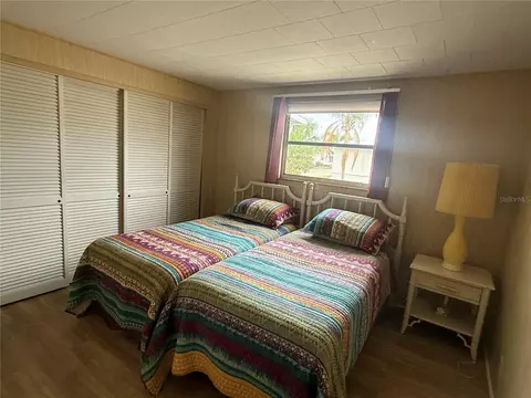 651 Iris Dr, Venice, FL 34293 photo 12