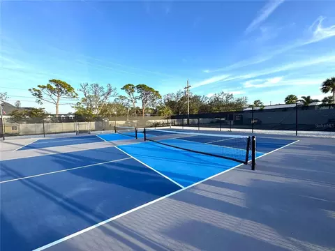 651 Iris Dr, Venice, FL 34293 photo 28