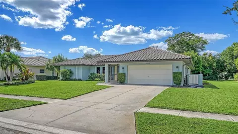 1568 Vermeer Dr, Nokomis, FL 34275