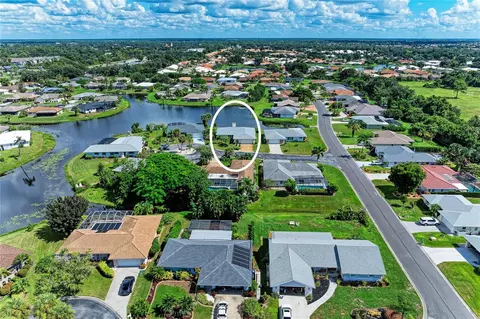 View/Area - 1602 Vikki Ct, Venice, FL 34293 photo 5 of 5