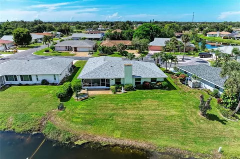 View/Area - 1602 Vikki Ct, Venice, FL 34293 photo 3 of 5
