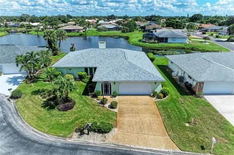 View/Area - 1602 Vikki Ct, Venice, FL 34293 photo 1 of 5
