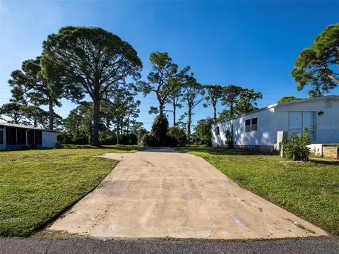 181 S Fiji Cir, Englewood, FL 34223