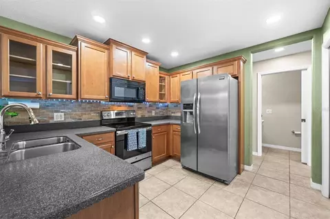 Kitchen - 11686 Tempest Harbor Loop, Venice, FL 34292 photo 1 of 5