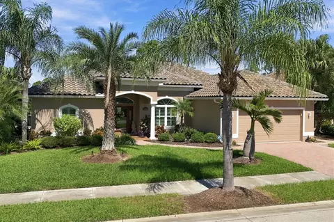 5496 White Ibis Dr, North Port, FL 34287