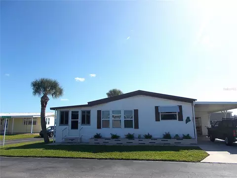 525 Sandpiper Dr, Venice, FL 34285
