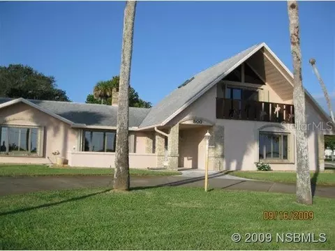 800 S Riverside Dr, Edgewater, FL 32132 photo 1