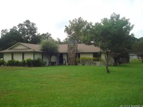 355 E Main St, Geneva, FL 32732 photo 1