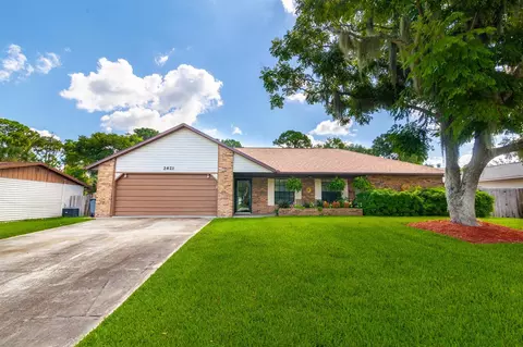 2621 Juniper Dr, Edgewater, FL 32141 photo 1