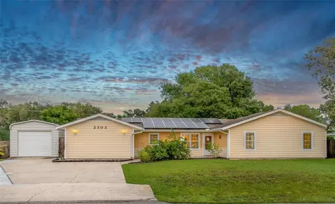 2303 Sabal Palm Dr, Edgewater, FL 32141 photo 1