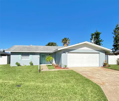 29 Plaza Dr, Ormond Beach, FL 32176 photo 1