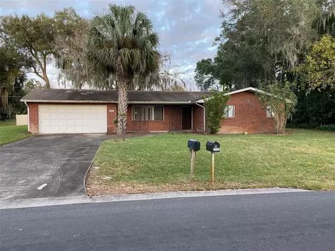 2001 Royal Palm Dr, Edgewater, FL 32141 photo 1
