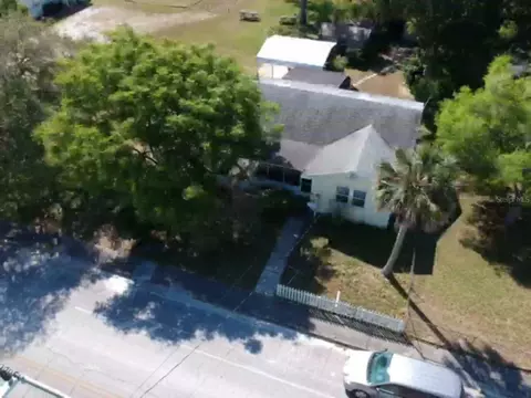 118 E Park Ave, Edgewater, FL 32132 photo 1