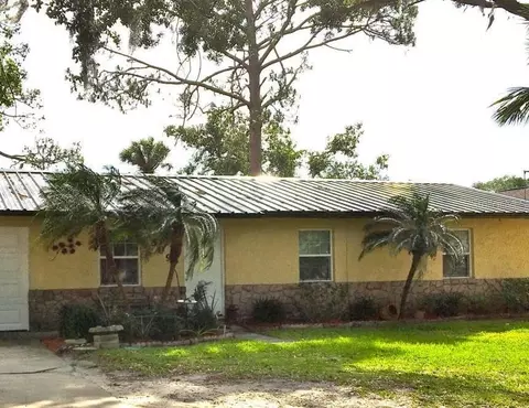 2509 Tamarind Dr, Edgewater, FL 32141 photo 1