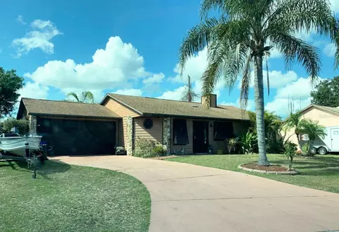 2364 Date Palm Dr, Edgewater, FL 32141 photo 1