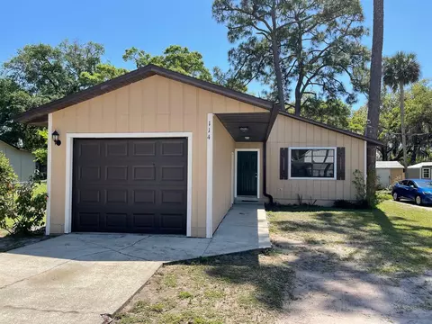 114 W Park Ave, Edgewater, FL 32132