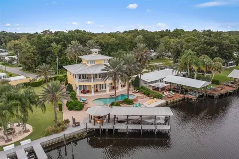 56230 Redbud Rd, Astor, FL 32102 photo 1