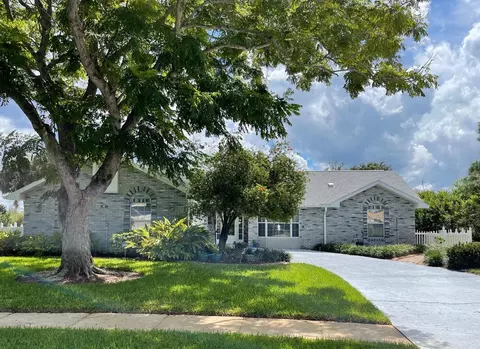 330 Pine Breeze Dr, Edgewater, FL 32141 photo 1