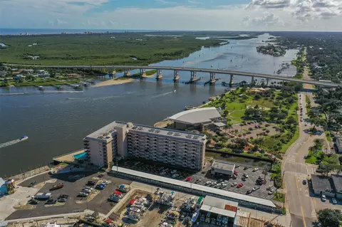 101 N Riverside Dr #102, New Smyrna Beach, FL 32168