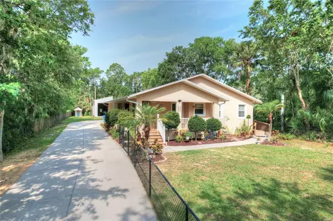 1720 Maplewood Dr, Edgewater, FL 32132
